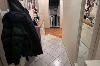 Wohnung kaufen in Kurze Straße, 71229 Leonberg, Helle 2-Zimmer Wohnung mit Balkon im EG in Leonberg-Eltingen