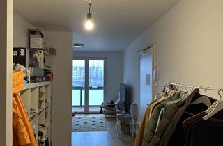 Wohnung mieten in 10829 Schöneberg, Moderne 2-Zimmer-Wohnung mit großem Balkon in Schöneberg (10829), Nähe Südkreuz – unmöbliert