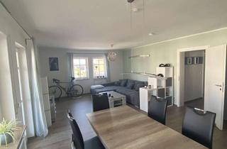 Wohnung mieten in Holzbruckweg, 91187 Röttenbach, Helle 3-Zimmer Wohnung (99,69 m²) in Röttenbach mit Balkon