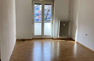 Wohnung mieten in 79106 Stühlinger, Helle 4-Zimmer Wohnung mit Balkon im 3. OG in Freiburg-Stühlinger