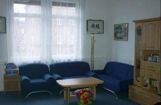 Wohnung mieten in 63452 Hanau, Neu renovierte 3-Zimmer Altbauwohnung mit Garten