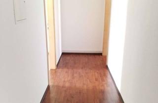 Wohnung mieten in Katharinenstraße 16, 39576 Stendal, Wunderschöne 2- Raumwohnung im Altbau mit Balkon