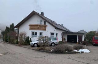 Wohnung mieten in Johann-Strauß-Weg, 75392 Deckenpfronn, Großzügige 5,5 – Zimmer-Wohnung mit Garten, Balkon & Garage in ruhiger Lage von Deckenpfronn