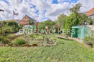 Haus kaufen in 67141 Neuhofen, 2 Häuser, 3 Wohneinheiten mit vielseitigen Nutzungsmöglichkeiten!