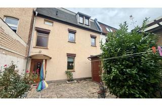 Haus kaufen in 39439 Güsten, Großzügiges Wohnhaus – vielseitig nutzbar in guter Lage von Güsten