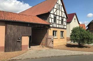 Haus kaufen in 37355 Niederorschel, Vierseitenhof mit viel Potential