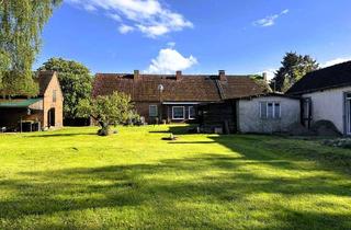 Haus kaufen in 17091 Wildberg, Haushälfte mit Potenzial in ländlicher Idylle bei Altentreptow
