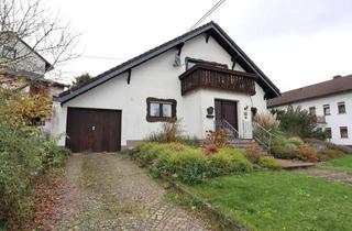 Einfamilienhaus kaufen in 56812 Dohr, Einfamilienhaus in ruhiger Ortsrandlage mit Garten und Garage