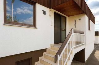 Haus kaufen in 69245 Bammental, Behagliches Wohnen auf einer Ebene mit vielseitigen Nutzungsreserven im Untergeschoss