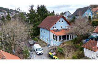 Einfamilienhaus kaufen in 78089 Unterkirnach, Raumwunder mit Zukunft: Vielseitiges Einfamilienhaus mit Wintergarten & Garten