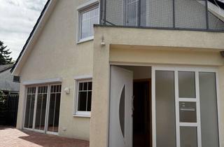 Haus mieten in Danziger Allee 5b, 23669 Timmendorfer Strand, Geschmackvolle, gepflegte 3,5-Raum-Doppelhaushälfte mit EBK in Timmendorfer Strand