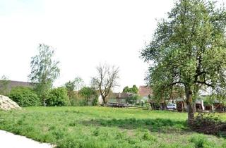 Gewerbeimmobilie kaufen in 86647 Buttenwiesen, 1896 m² in zweiter Baureihe für Bauträger oder Bauvorhaben die reichlich Platz brauchen