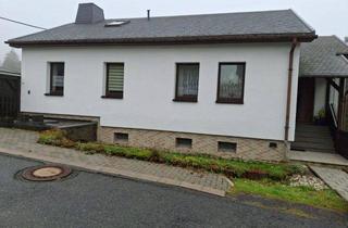 Einfamilienhaus kaufen in 08209 Auerbach, Freistehendes Einfamilienhaus im Bungalowstil mit Ferien- oder Einliegerwohnung in absolut ruhiger Waldrandlage!