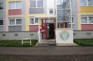 Wohnung mieten in Zeulsdorfer Straße 69, 07549 Gera, Kleine 3-Raumwohnung mit Aufzug und großem Balkon