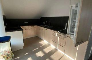 Wohnung mieten in 84169 Altfraunhofen, Helle 2-Zimmer Dachgeschosswohnung mit Balkon in Altfraunhofen