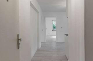 Wohnung mieten in 67663 Innenstadt, Lichtdurchflutete & sanierte EG-Wohnung mit 4 Zimmer, 2x überdachten Balkone & neue EBK *ERSTBEZUG*