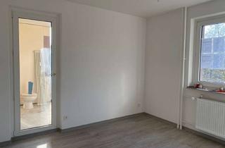 Wohnung mieten in Johanna-Tesch-Str., 65824 Schwalbach, Wir sanieren für Sie - 2-Zimmer-Wohnung mit Balkon