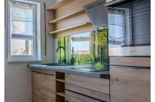 Wohnung mieten in Am Schwarzen Graben 136, 04862 Mockrehna, Charmante Maisonette-Wohnung mit Einbauküche & großer Eckbadewanne