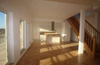 Wohnung mieten in Rennbahnstraße 27, 13086 Weißensee, ++Traumhafte Dachgeschosswohnung mit 2 Dachterrassen und Fernblick über die Stadt++Rennbahnstrasse++