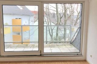 Wohnung mieten in Amsterdamer Straße 118, 50735 Riehl, 2-Zimmer-Dachgeschosswohnung mit Balkon in Riehl, Köln