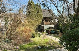 Einfamilienhaus kaufen in Sülztalstraße 24, 51491 Overath, Besonderes Einfamilienhaus zum Wohlfühlen mitten im Grünen von Overath zu verkaufen!