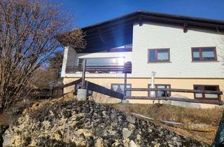 Haus kaufen in 72805 Lichtenstein, DIE Immobilie für Naturliebhaber! Stattliches, modernisiertes Landhaus (EFH mit ELW)