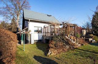Einfamilienhaus kaufen in 08058 Weißenborn, EINFAMILIENHAUS MIT TERRASSE, KAMIN, PARKETT & GARAGE !