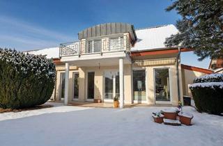 Haus kaufen in 33189 Schlangen, Neubau-Niveau ohne Wartezeit: Energieeffizientes Familienidyll mit Fernblick & Luxus-Maßen