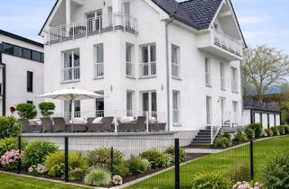 Villa kaufen in Am Landschaftspark Gatow 15, 14089 Kladow, Mehrgenerationenhaus mit 3 schönen Wohnungen in moderner Villa in Berlin-Kladow (Spandau)