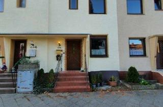 Haus mieten in Alt-Lichtenrade 125F, 12309 Lichtenrade, Attraktives Reihenhaus mit drei Zimmern und EBK in Lichtenrade direkt am Dorfteich