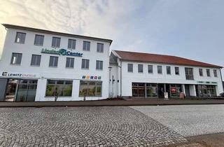 Büro zu mieten in Am Marstall, 19288 Ludwigslust, Attraktive Bürofläche im Obergeschoss des Lindencenters zu vermieten