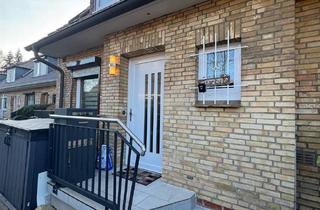 Doppelhaushälfte kaufen in 22549 Hamburg, Moderne Doppelhaushälfte mit Garten in familienfreundlicher Lage