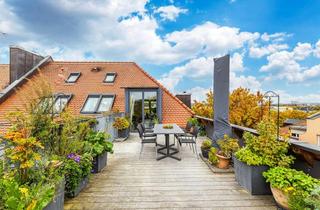 Wohnung kaufen in Bavariaring, 80336 München, Altbau-Juwel - Dachterrassen-Maisonette mit Traumblick und viel Charme