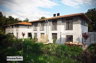 Doppelhaushälfte kaufen in 50374 Erftstadt, Charmante Doppelhaushälfte mit Dachterrasse und Garage