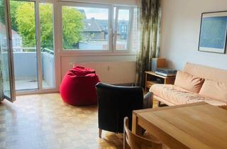 Wohnung kaufen in 40547 Düsseldorf, Düsseldorf-Niederkassel: Großzügige Wohnung in TOP-Lage mit großem Balkon