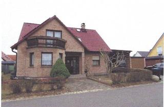 Einfamilienhaus kaufen in 04610 Meuselwitz, Meuselwitz - Großzügiges Haus in Meuselwitz + Garten, Pool, voll unterkellert