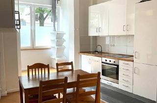 Wohnung kaufen in 20253 Hamburg, Hamburg - Von privat: 5-Zimmer Altbauwohnung mitten in Eimsbüttel