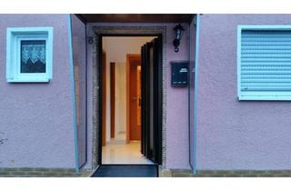 Haus kaufen in 72770 Reutlingen, Reutlingen - Reihen Mittel Haus mit Garage zu Verkaufen in Reutlingen !!