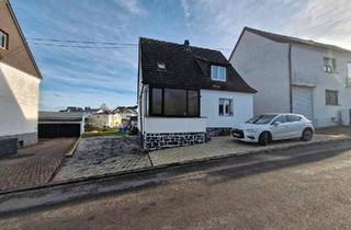 Einfamilienhaus kaufen in 57614 Steimel, Steimel - Freistehendes Einfamilienhaus renoviert