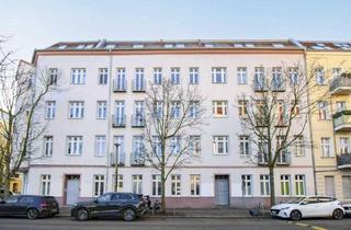Mehrfamilienhaus kaufen in 12459 Berlin, Berlin - Bezugsfrei: Gepflegte 2-Zimmer-Wohnung mit Balkon nahe der Spree und der HTW