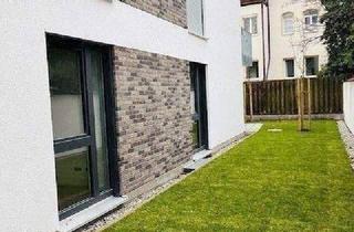 Wohnung kaufen in Rollhofener Str. 36, 90482 Nürnberg, Nürnberg - NAHEZU UNEINSEHBAR! Drei-seitig belichtete 2-Zi-Whg. m. Privatgarten & Tageslichtbad! Sie erhalten sogar noch den KfW-Zuschuss in Höhe von 26.250?!