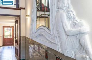 Wohnung kaufen in Friedrichshaller Straße 18, 14199 Schmargendorf, Vermietete Dachgeschosswohnung am Kolberger Platz