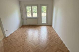 Wohnung kaufen in 83410 Laufen, Frisch renovierte 2-Zimmer-Wohnung mit Balkon und Grünblick in Laufen