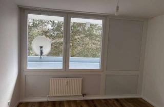 Wohnung mieten in 67663 Innenstadt, Helle 4-Zimmer-Wohnung mit Loggia in Kaiserslautern Innenstadt