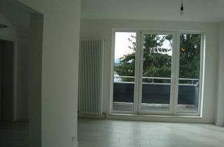 Wohnung mieten in 56170 Bendorf, Neuwertige DG-Wohnung mit einem Zimmer sowie Dach-Balkon und Einbauküche in Bendorf