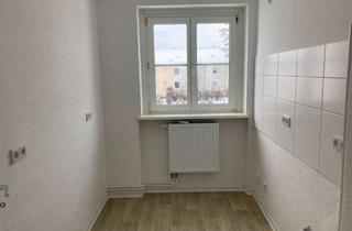 Wohnung mieten in Mozartstraße, 14772 Görden, 3 Zimmer für die kleine Familie...