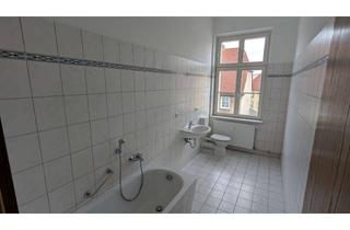Wohnung mieten in Zierker Str. 14, 17235 Neustrelitz, Helle 3-Zimmer Wohnung mit Seeblick und Stellplatz