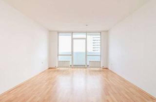 Wohnung mieten in Julius-Brecht-Straße, 60433 Bonames, FRISCH SANIERT: Lichtdurchflutete Etagenwohnung mit Balkon und modernem Wohnkomfort