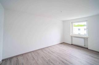 Wohnung mieten in Spandauer Straße, 93053 Kasernenviertel, WG Zimmer - in neuer 3er WG (Erstbezug nach Komplettsanierung) #1