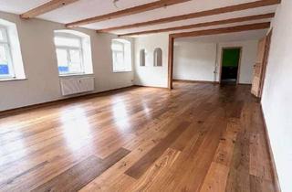 Wohnung mieten in 88299 Leutkirch, Hochwertige 4,5-Zi-Whg (bei Bedarf 5,5-Zi) in idyllischer Dorflage mit herrlichem Ausblick & Balkon